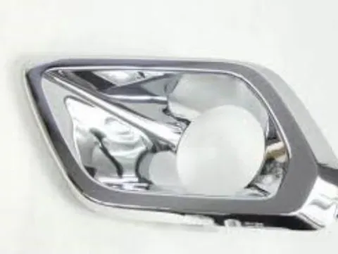 Cadre antibrouillard gauche pour DACIA SANDERO STEPWAY II phase 2 de 2016 à 2020, chromée, Neuve